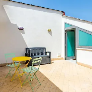  Appartamento Attico Al Duomo By Napoliapartments